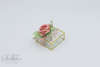 Μπομπονιέρα γάμου γυάλινο κουτάκι, σε χρυσό, ασημί και ροζ χρυσό, με διακοσμητικό τριαντάφυλλο