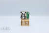 Μπομπονιέρες βάπτισης για αγόρι με ξύλινο ημερολόγιο με θέμα το panda