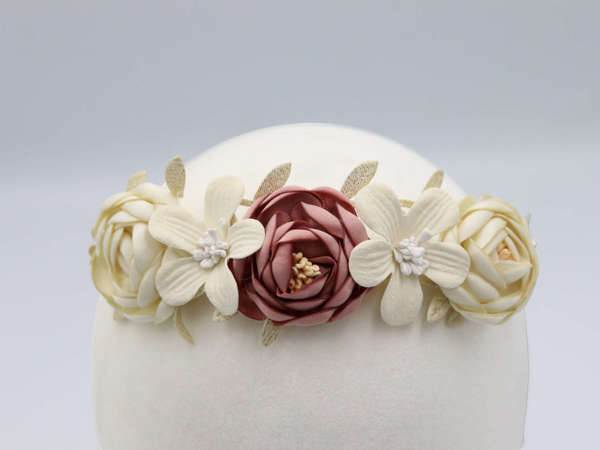 Flower crown - Στέκα για τα μαλλιά με dusty pink και εκρού λουλούδια,