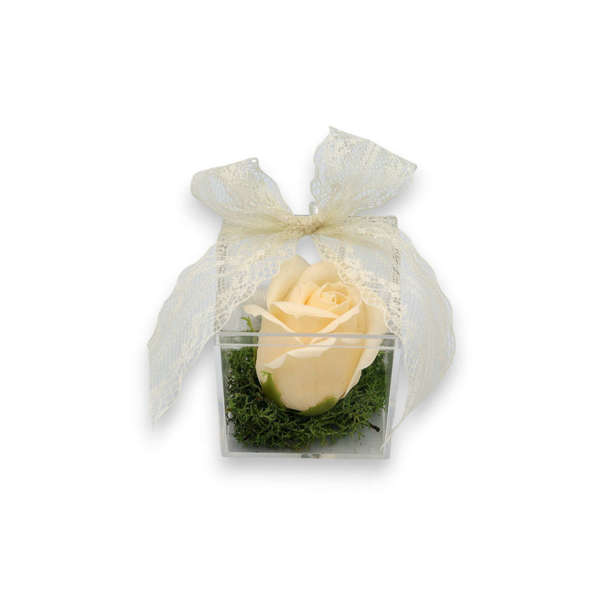 Μπομπονιέρα γάμου plexiglass τετράγωνο κουτάκι, με σαπουνάκι σε σχήμα τριαντάφυλλου	
