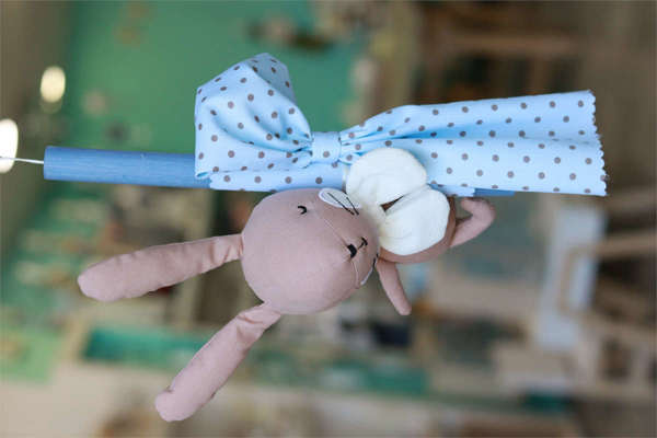 Πασχαλινή Λαμπάδα με Λαγουδάκι Picca LouLou & Πουά Φιόγκο